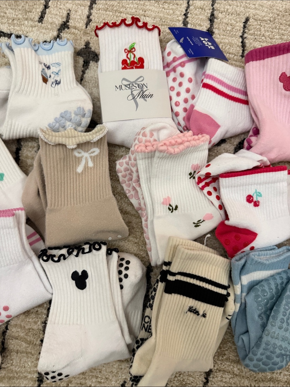 Pilates 14 Sock Bundle - Picture 3 of 4